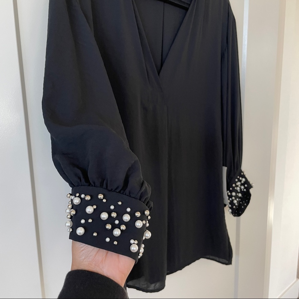 [NWT] Black Blouse with Sleeve Details